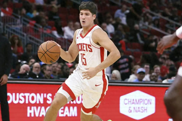 开云入口-谢天谢地谢泼德！二年级的探花秀绝对值得火箭重用|弗雷德-范弗里特|休斯敦火箭队|华盛顿奇才队|nba|命中率_新浪体育_新浪新闻