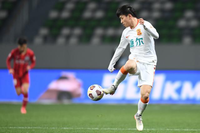 开云官方网站-武汉输球却提前保级成功 近5轮不胜仅打入2球